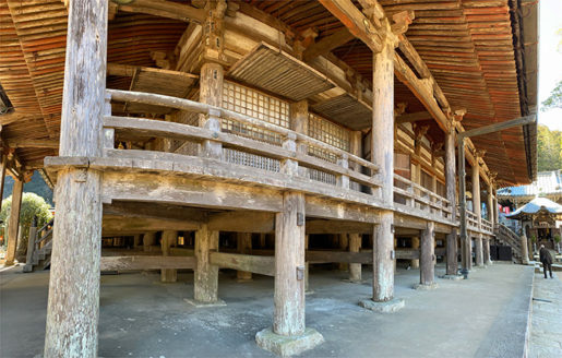 青岸渡寺の建築